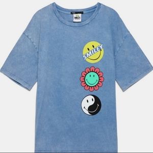 Zara | Tops | Zara Womens Smiley Happy 